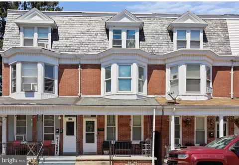 1221 W Poplar St, York, PA 17404