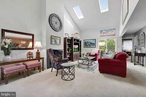 375 Tri Hill Rd, York, PA 17403