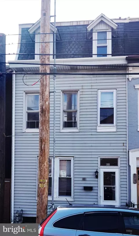 608 E Philadelphia St, York, PA 17403