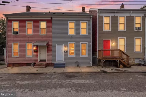 715 E Clarke Ave, York, PA 17403