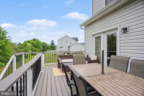 Exterior - 15 Cantera Way, Hanover, PA 17331 photo 6 of 13