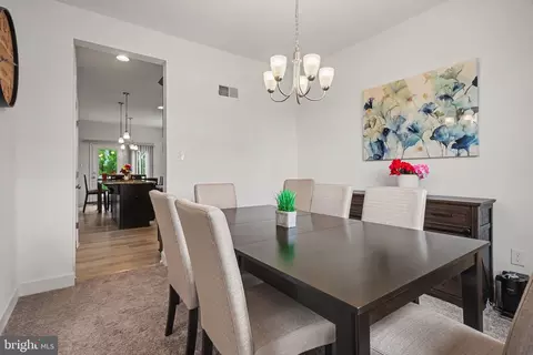 Dining - 15 Cantera Way, Hanover, PA 17331 photo 2 of 3