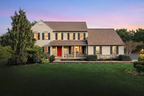 1540 Lilac Rd, York, PA 17408