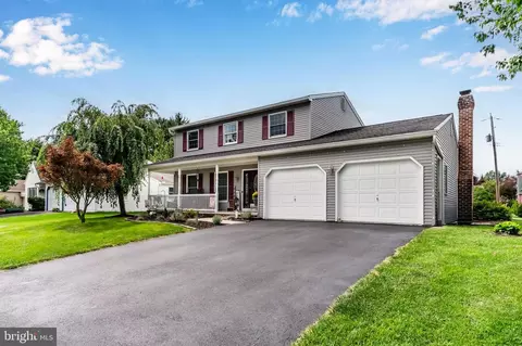 116 Greenbriar Ln, Dillsburg, PA 17019