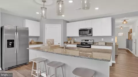 120 Amber Ln, York, PA 17404