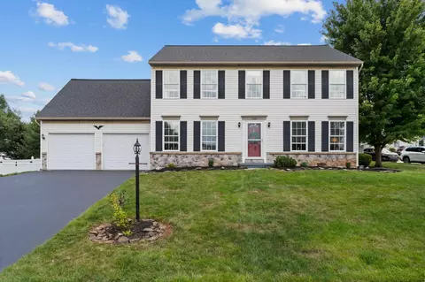 2768 Sparrow Dr, York, PA 17408