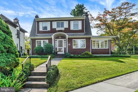 132 Springdale Rd, York, PA 17403