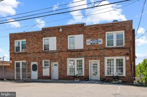 326 E Broadway, Red Lion, PA 17356