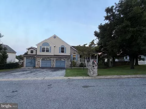 33 Brook Hollow Ave, Felton, PA 17322