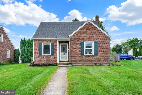 2016 Orange St, York, PA 17404