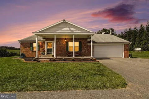 9737 High Rock Rd, Airville, PA 17302