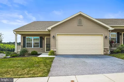 201 Jutland Way #247, Red Lion, PA 17356