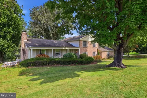Other - 200 S 8th St, Mount Wolf, PA 17347 photo 1 of 12