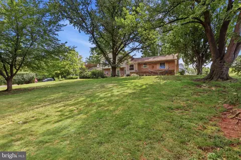 Exterior - 200 S 8th St, Mount Wolf, PA 17347 photo 12 of 12