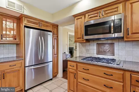 Kitchen - 200 S 8th St, Mount Wolf, PA 17347 photo 3 of 6