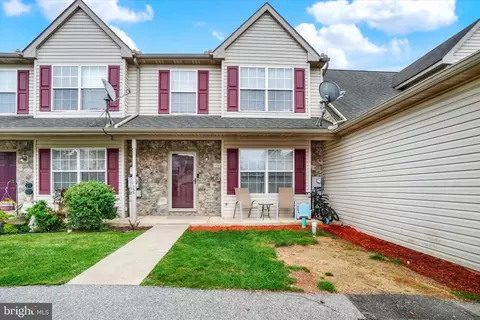 555 Glen Dr, Manchester, PA 17345