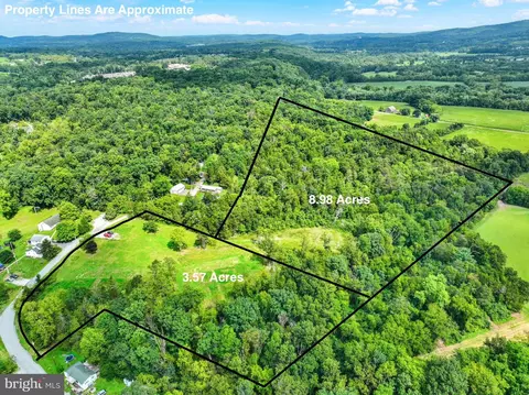 245 Bumble Bee Hollow Rd, Wellsville, PA 17365