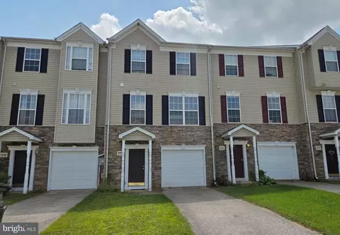 3711 Armory Ln #3711, York, PA 17408