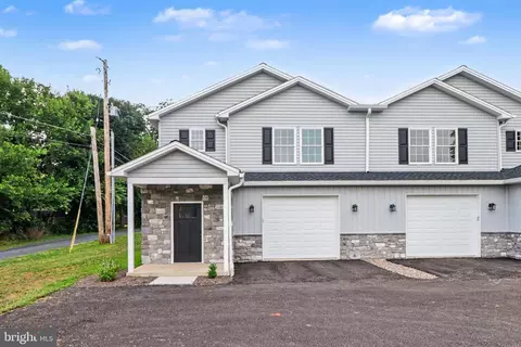 507-509 S Baltimore St, Dillsburg, PA 17019