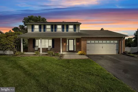 254 Nollyn Dr, Dallastown, PA 17313