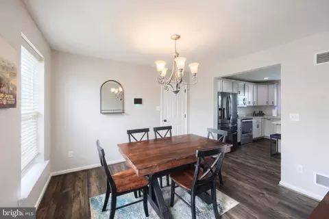 Dining - 35 Fox Run Rd, Hanover, PA 17331 photo 1 of 2