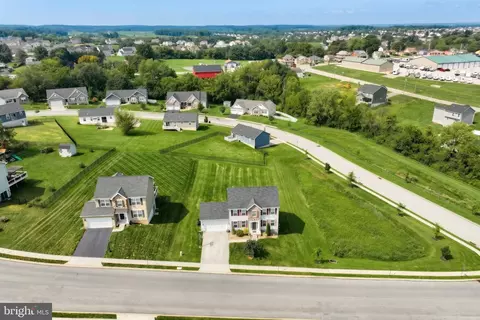 View/Area - 35 Fox Run Rd, Hanover, PA 17331 photo 3 of 3