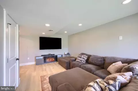 Other - 35 Fox Run Rd, Hanover, PA 17331 photo 7 of 11