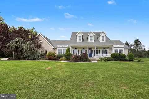 839 School House Ln, Lewisberry, PA 17339