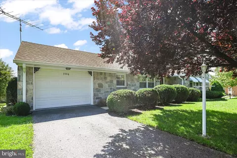 3998 Palmer Ave, York, PA 17408