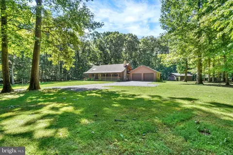 4468 Sunny Slope Rd, Glen Rock, PA 17327