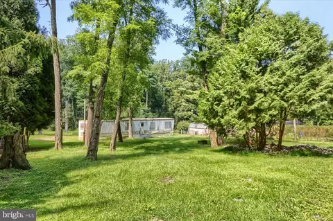 667 Churchey Ln, Lewisberry, PA 17339