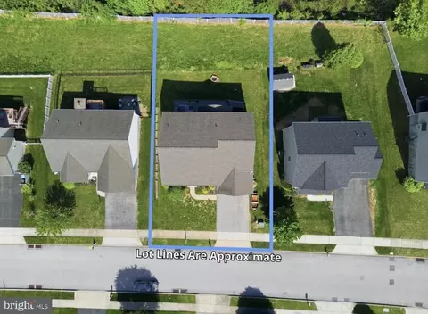 View/Area - 215 Azalea Dr, Windsor, PA 17366 photo 1 of 2