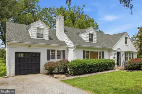 983 Brockie Ln, York, PA 17403