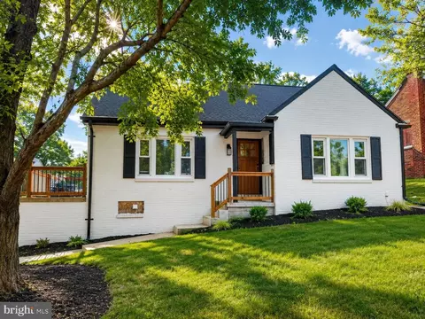 20 N Emigs Mill Rd, York, PA 17408