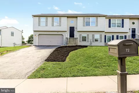 72 Greenfield St, Manchester, PA 17345