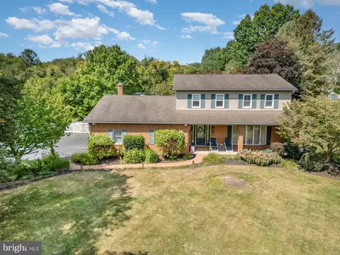 1446 S Mountain Rd, Dillsburg, PA 17019