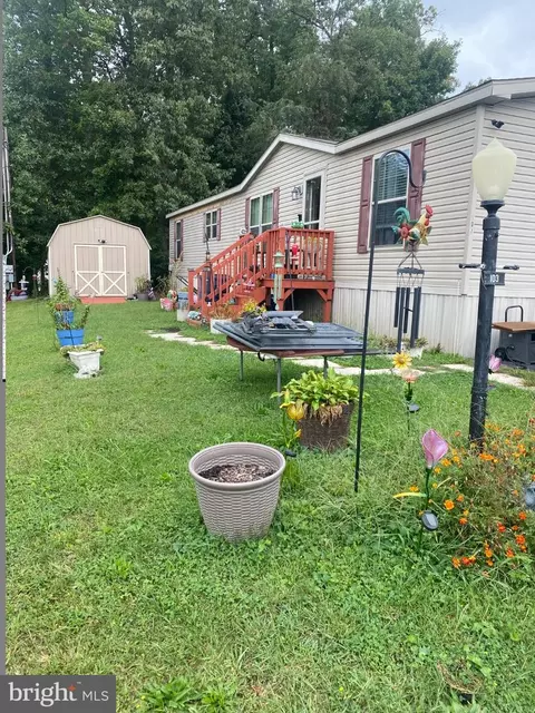103 Rustique Dr, York, PA 17408