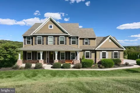 110 Hunters Chase Chase, Etters, PA 17319