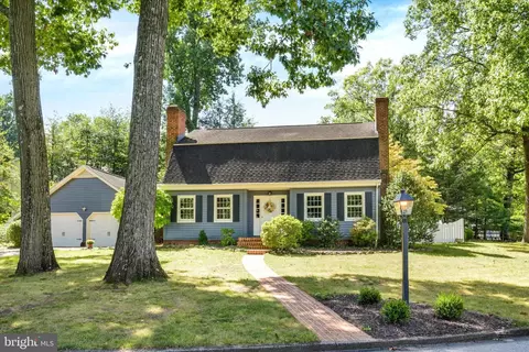 14 Timber Ln, New Cumberland, PA 17070