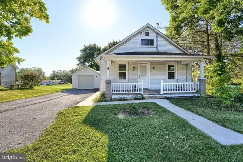 46 Camp Ground Rd, Dillsburg, PA 17019