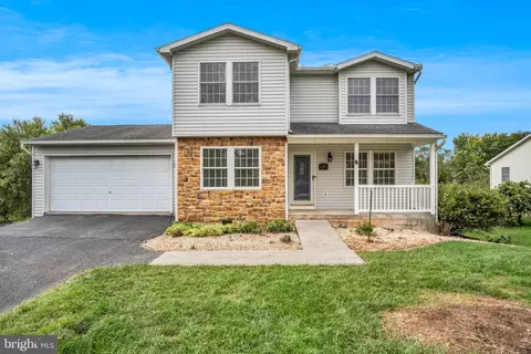 304 Nebinger St, Lewisberry, PA 17339