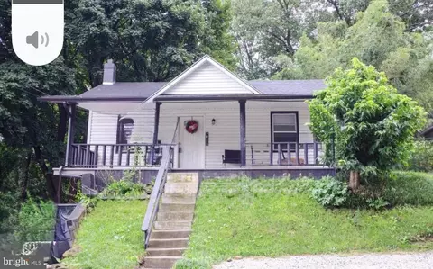 25 Creek Bottom Rd, Manchester, PA 17345