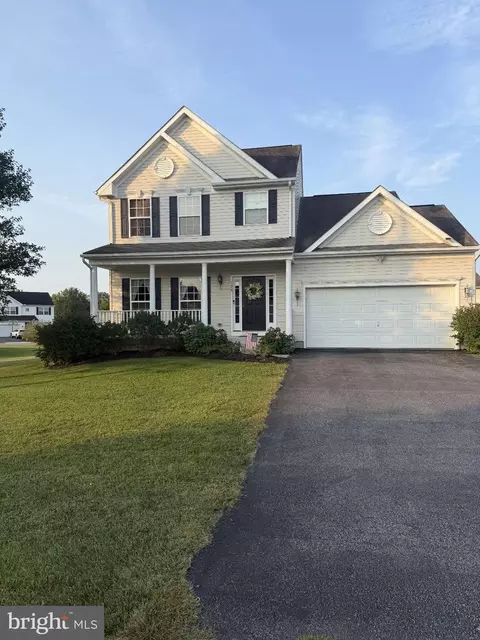 128 Farm House Ln, York, PA 17408