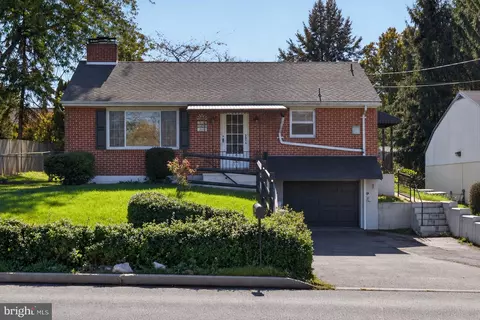 2814 Carlisle Rd, York, PA 17408