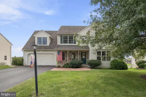556 Harvest Dr, York, PA 17404