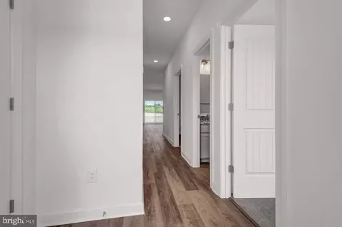 Entry Way - 141 Bailey Dr, Hanover, PA 17331 photo 1 of 7