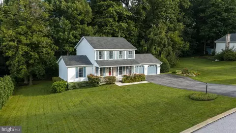 73 Woodland Dr, Shrewsbury, PA 17361
