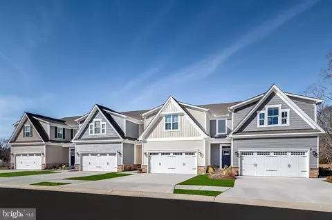 644 Jack Nicholas Cir, York, PA 17403