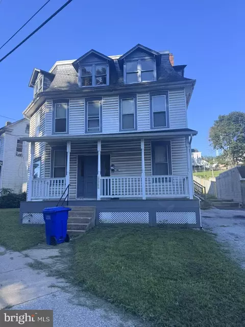 106 S Main St, Yoe, PA 17313