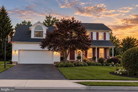 2805 Admire Springs Dr, Dover, PA 17315